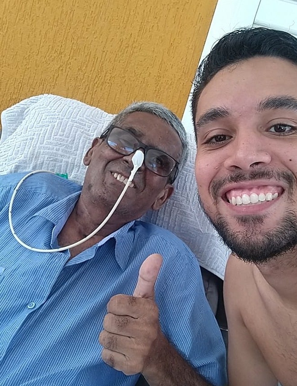 Nathan Ravi mudou de cidade pra se dedicar exclusivamente ao tratamento do pai, Honorato Sobrinho, que chegou a ficar entubado em estado grav&iacute;ssimo.  &mdash; Foto: Arquivo pessoal