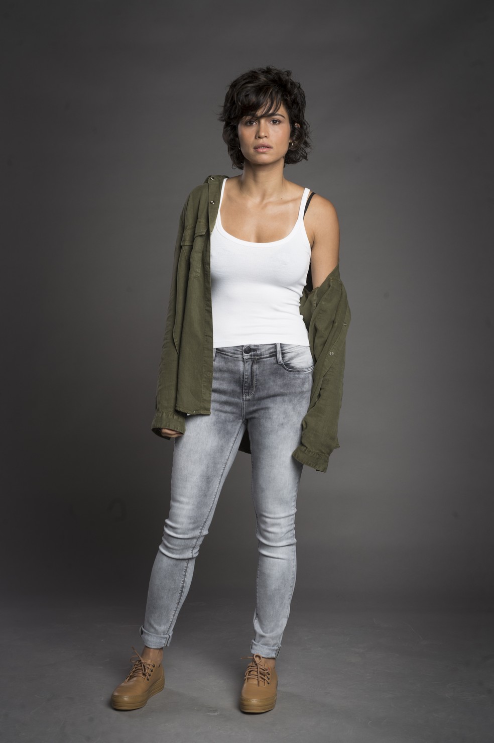 Nanda Costa vive a policial Maura, em 'Segundo Sol' (Foto: TV Globo/João Cotta)