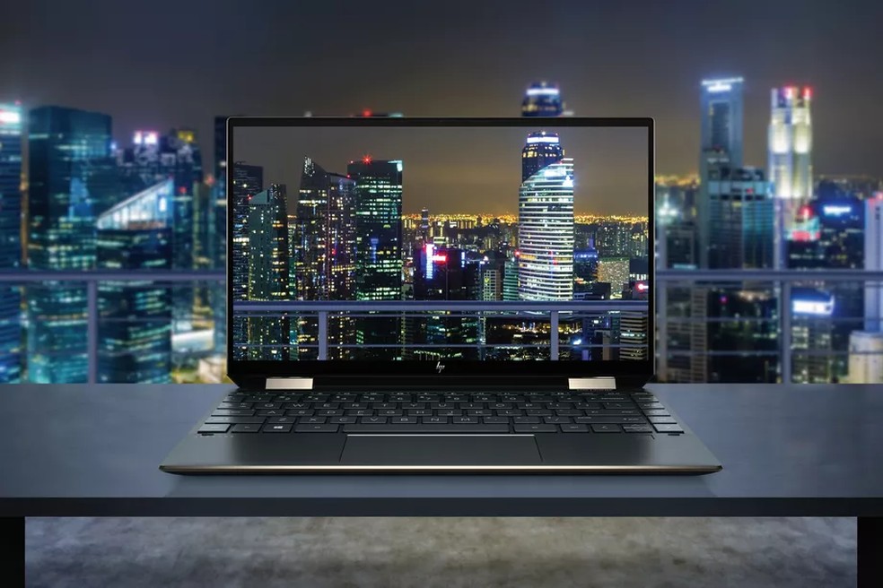 Híbrido, notebook oferece tela touch com resolução Full HD ou 4K — Foto: Divulgação/HP
