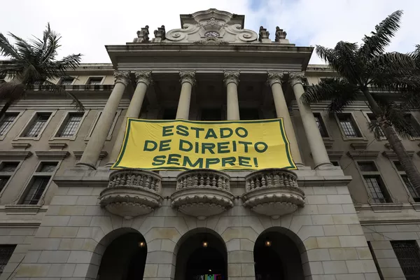 Prédio da Faculdade de Direito da USP, no Largo São Francisco, nesta quinta, 11 de agosto — Foto: Celso Tavares/g1