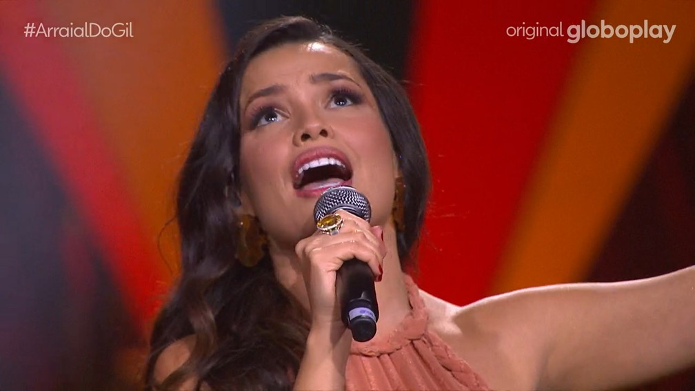 Juliette cantou em live com Gilberto Gil — Foto: Reprodução