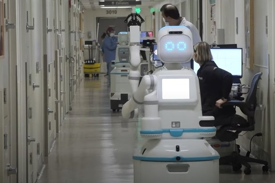 Com falta de enfermeiros, hospital contrata robôs nos Estados Unidos