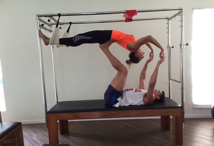 Dani Lins aposta no pilates para tratar dor nas costas (Foto: Arquivo Pessoal)
