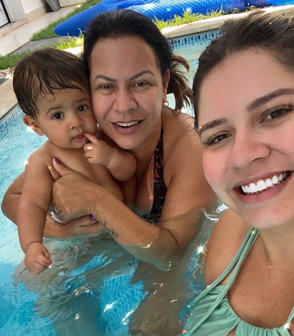 Marília Mendonça, a mãe Ruth e o filho Léo — Foto: Reprodução/Instagram 