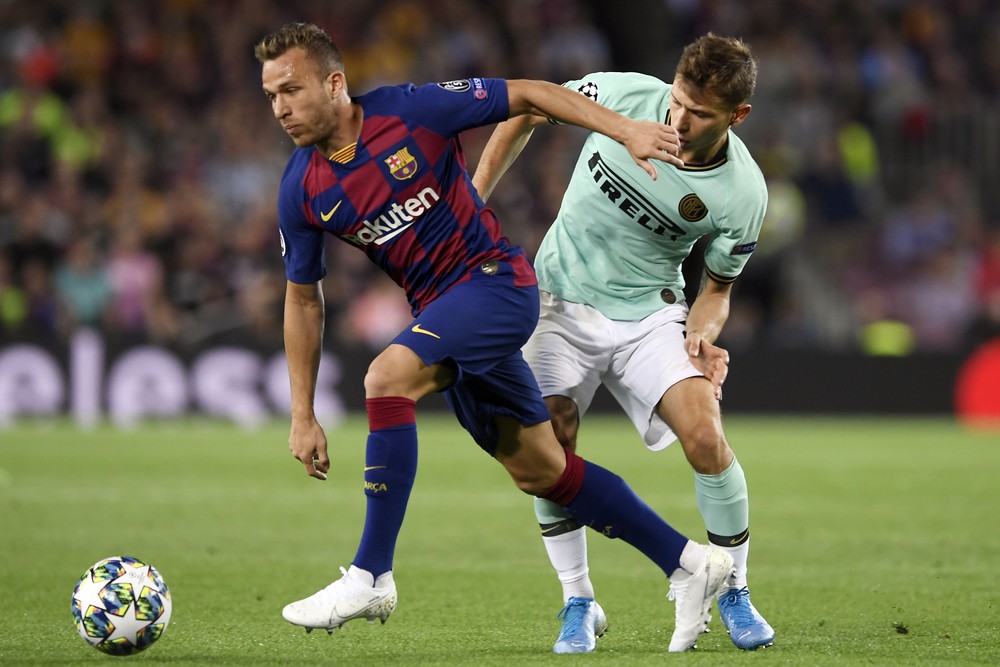Com futuro indefinido no Barcelona, confira quanto Arthur já rendeu ao Grêmio e quanto ainda pode render se deixar o clube