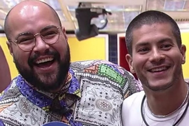 Tiago Abravanel e Arthur Aguiar: grandes amigos no BBB22 (Foto: TV Globo)