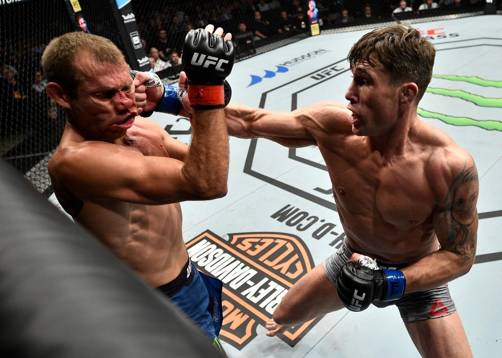 Darren Till atropelou Donald Cerrone e venceu a luta principal do UFC Polônia por nocaute no primeiro round (Foto: Getty Images)