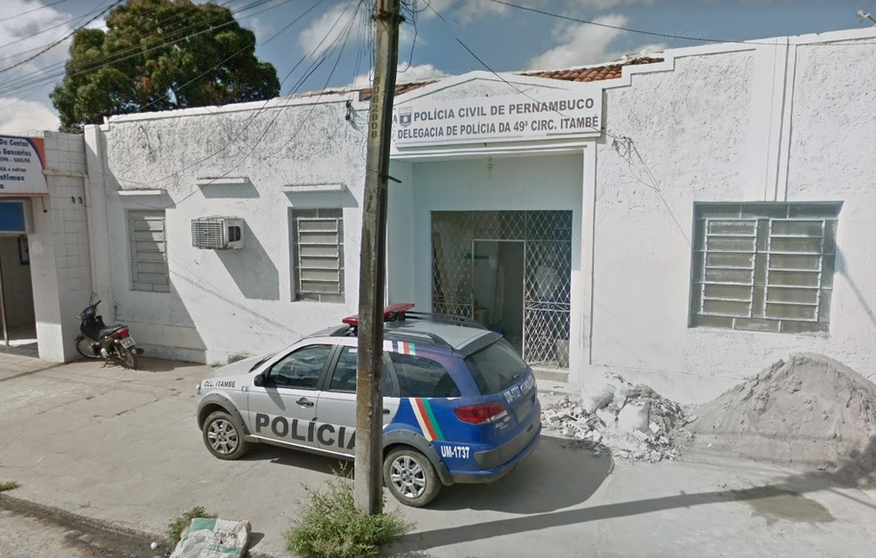 Delegacia de Itambé, na Zona da Mata de Pernambuco, investiga o caso — Foto: Reprodução/Google Street View