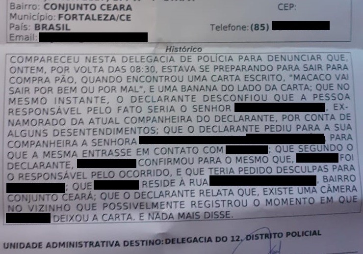 Mensagem racista em tom de ameaça é deixada na porta da casa de homem negro no Ceará