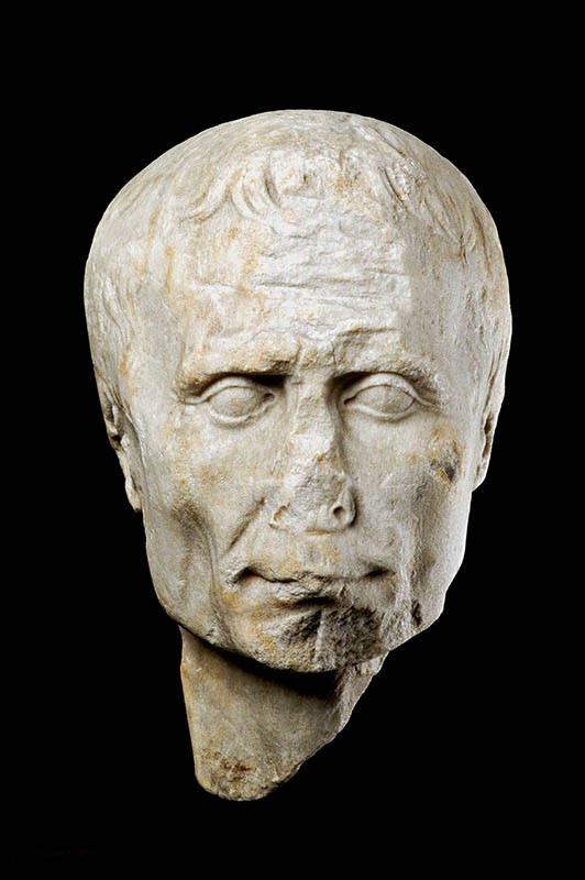 Um dos bustos usados como inspiração por arqueólogos que reconstruíram rosto de Júlio César (Foto: Museu Nacional de Antiguidades em Leiden)