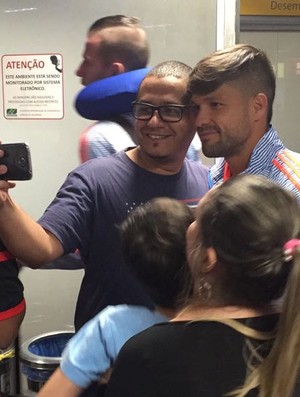 Cereto diz que Fla não deve poupar jogadores, e Eboli pede ritmo a Diego