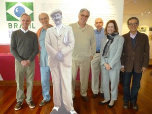 Tabuleiro de xadrez 'gigante' na Casa Stefan Zweig em Petrópolis atrai  curiosos de diversas partes do mundo