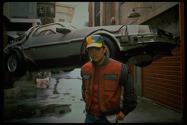 Michael J. Fox como Marty McFly em De Volta para o Futuro (Foto: Reprodução / IMDB)