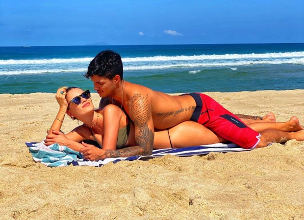 Yasmin Brunet Se Declara A Gabriel Medina Meu Pequeno Selvagem Quem Quem News