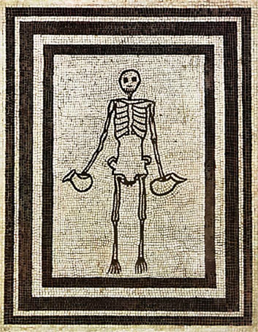 esqueleto (Foto: Museo Archeologico Nazionale)