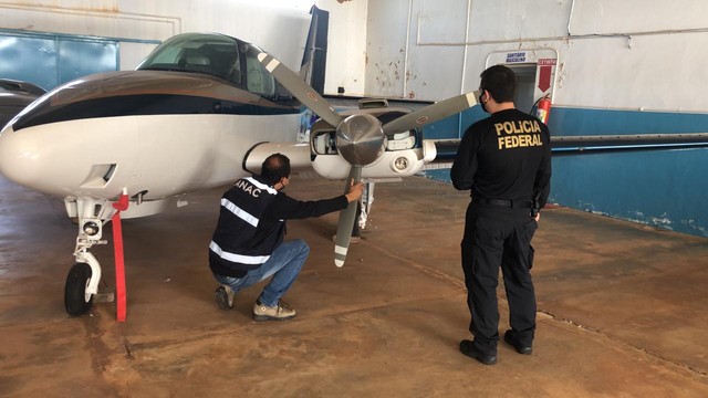 PF analisa aeronaves em Vera Cruz
