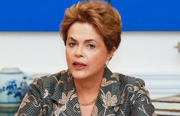 A presidente Dilma Rousseff concede entrevista (Foto: Roberto Stuckert Filho/PR)