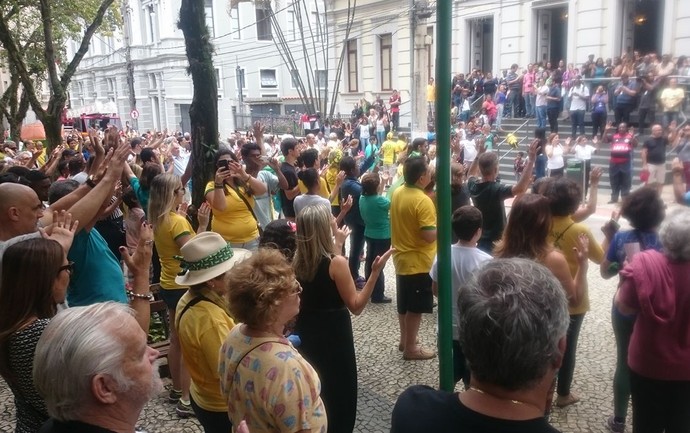 Velório Marcelo Chapecoense Juiz de Fora (Foto: Bruno Ribeiro)