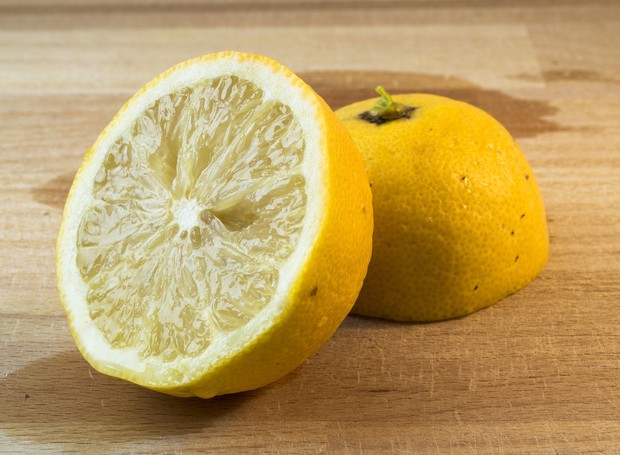 A fruta lima-da-pérsia é nativa da Ásia e possui baixa acidez (Foto: Needpix/CreativeCommons)