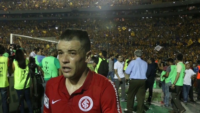 Tigres Inter Libertadores festa jogo D'Alessandro (Foto: Diego Guichard/GloboEsporte.com)