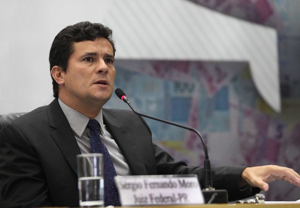O juiz federal Sérgio Moro comanda as ações da Operação Lava Jato (Foto: Agência Brasil)
