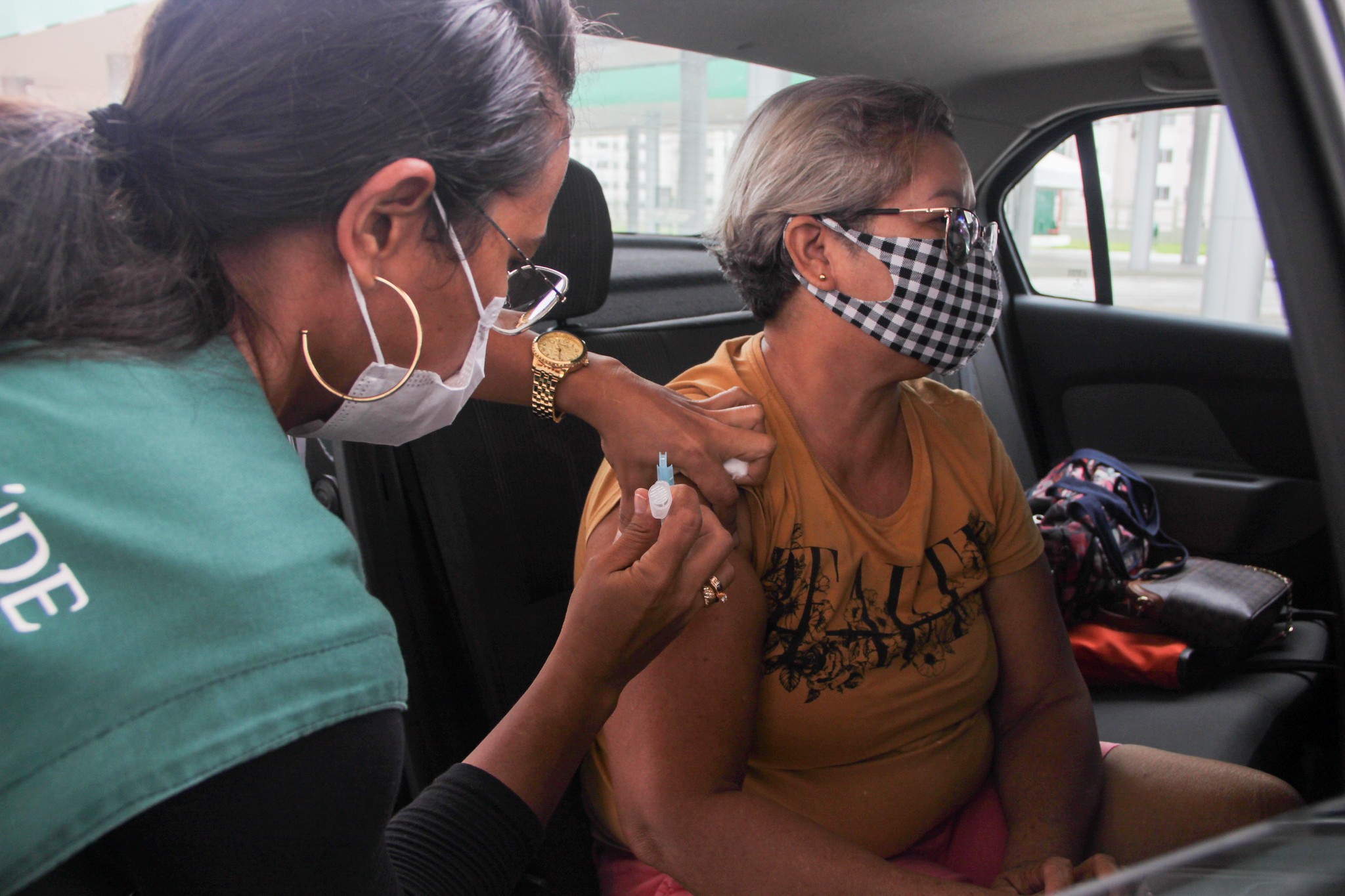 Manaus aplica somente segunda dose de vacina contra a Covid-19 nesta segunda