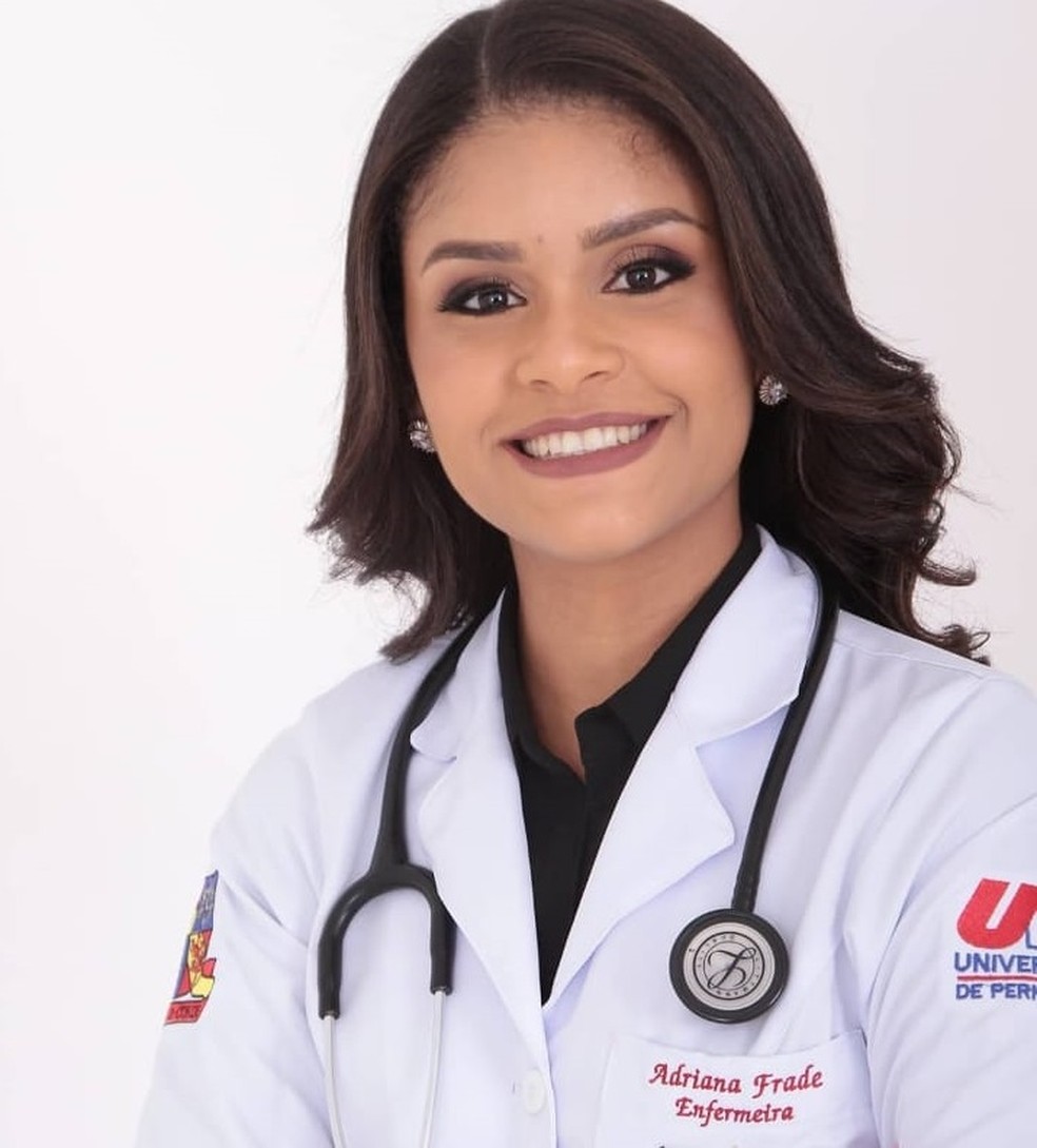 Adriana Frade, de 24 anos, morreu depois de receber medicação errada no Hospital dos Servidores de Pernambuco — Foto: Reprodução/WhatsApp