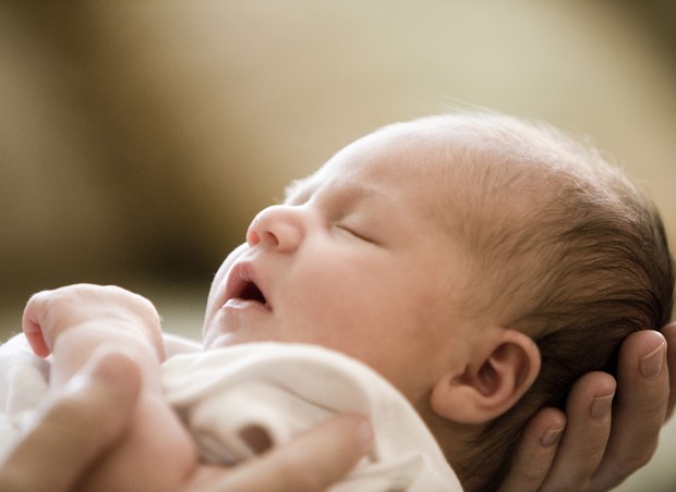 O que esperar da primeira noite do recém-nascido em casa? (Foto: Thinkstock)