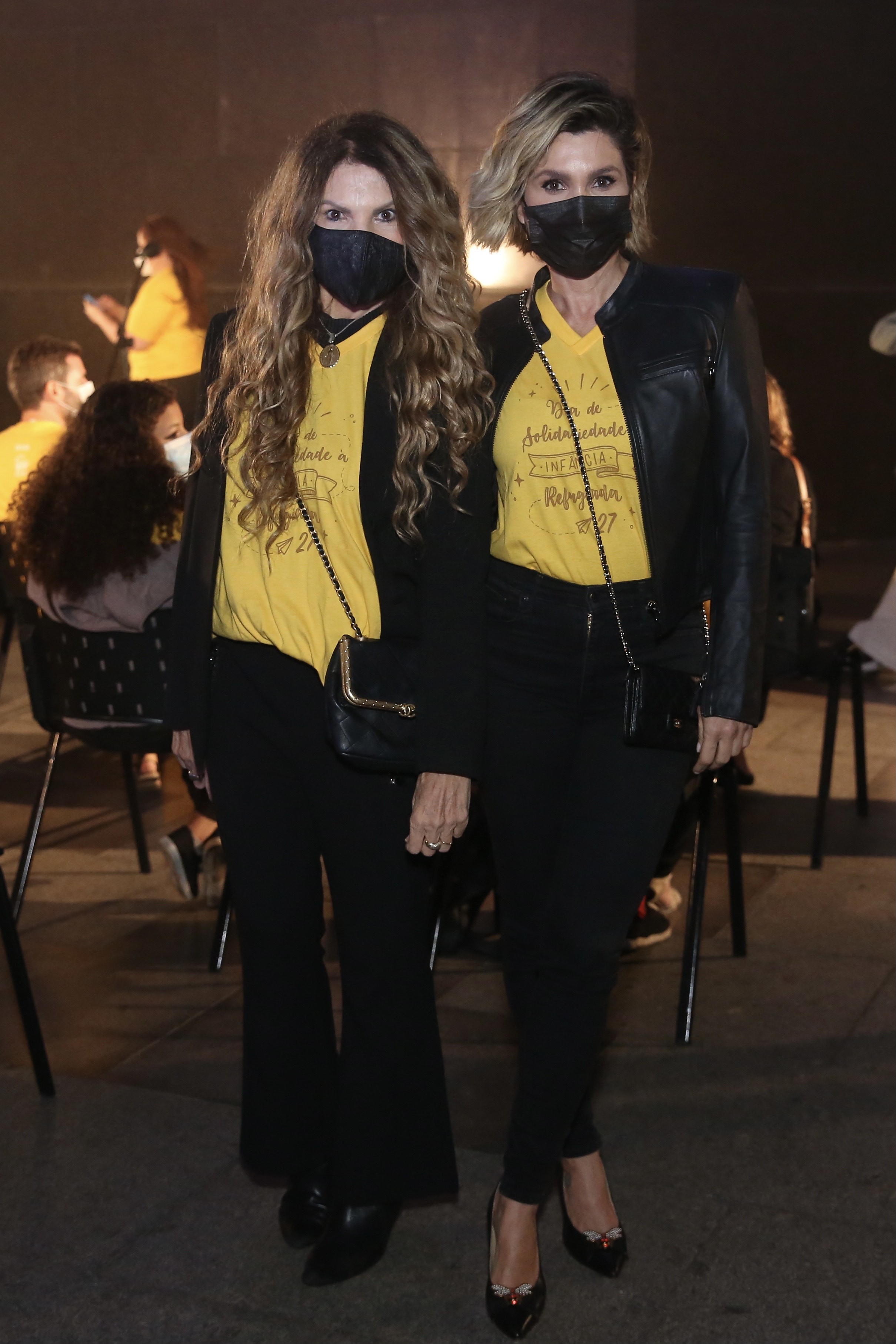 Elba Ramalho e Flávia Alessandra em evento da IKMR (Foto: Roberto Filho/Brazil News)