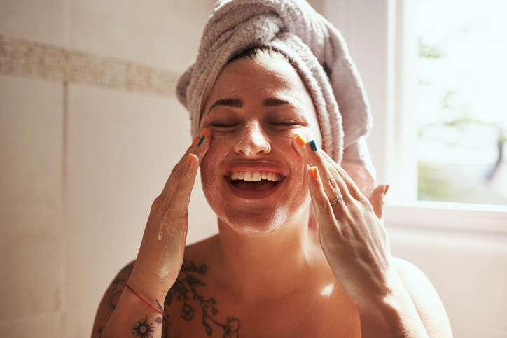 Como lavar o rosto (Foto: reprodução Getty Images)