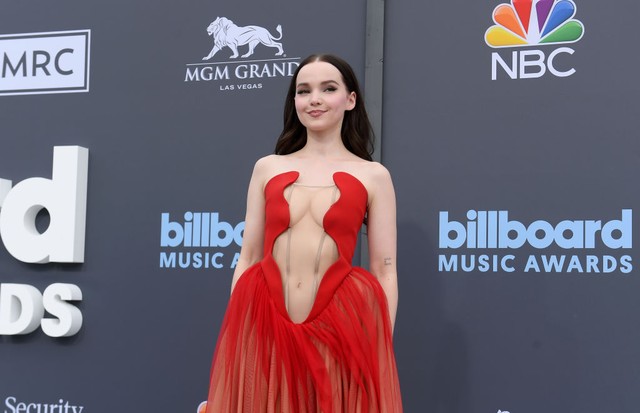 LAS VEGAS, NEVADA - MAY 15: Dove Cameron attends the 2022 Billboard Music Awards at MGM Grand Garden Arena on May 15, 2022 in Las Vegas, Nevada. (Photo by Bryan Steffy/WireImage) (Foto: WireImage)