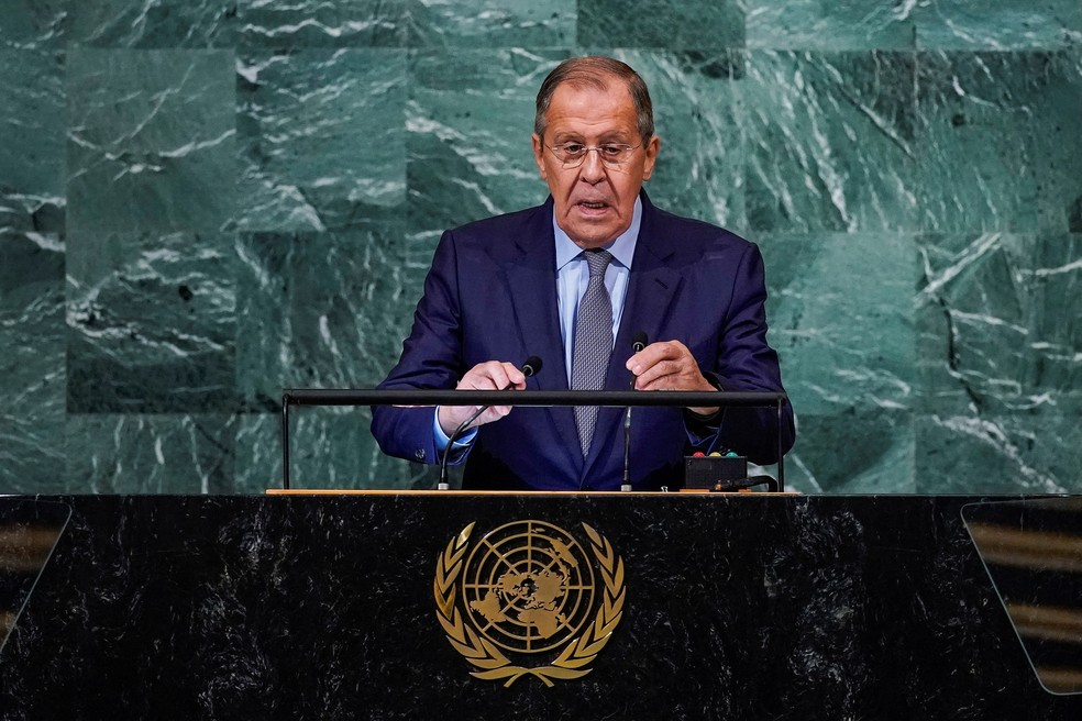 Sergey Lavrov, durante discurso na Assembleia Geral da ONU — Foto: REUTERS/Eduardo Munoz