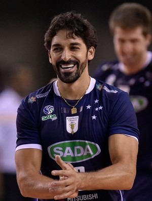 Felipe convoca torcida do líder Cruzeiro para jogo com o Maringá