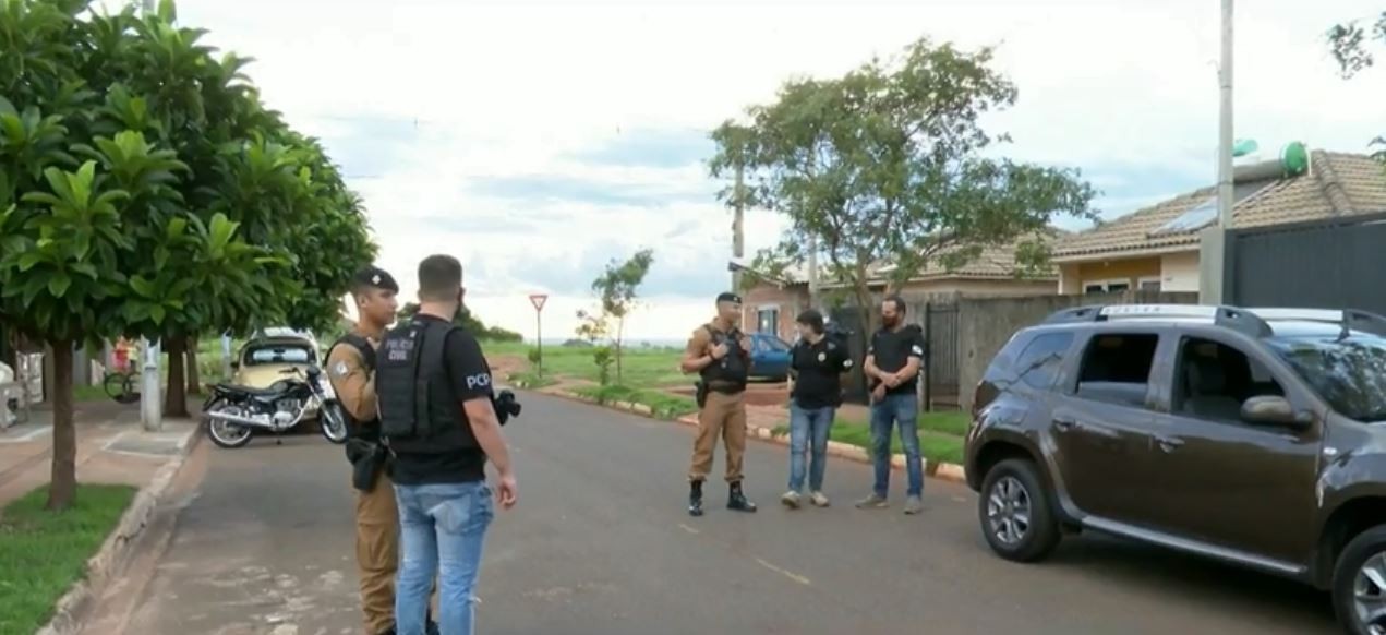 Contas bancárias de suspeitos são bloqueadas após receberem pagamentos por drogas via PIX, no Paraná, diz polícia