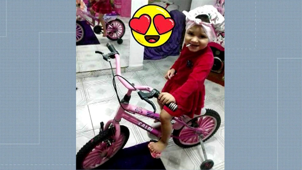 Micaela, de três anos, foi atropelada e está internada em estado grave no Hospital Salgado Filho (Foto: Reprodução/ TV Globo)