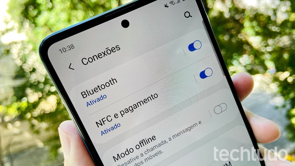Bluetooth pode se tornar um vilão, quando mantido sempre ligado — Foto: Thássius Veloso/TechTudo