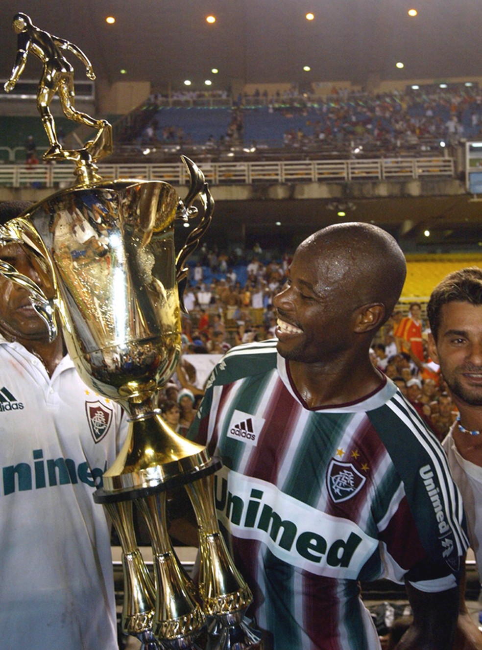 Marcão comemorando o título do Carioca de 2005 pelo Fluminense — Foto: O Globo