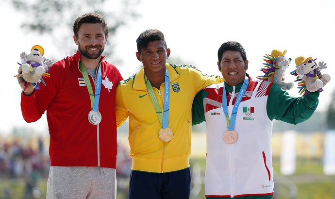 Isaquias Queiroz ficou com o ouro, Mark Oldershaw com a prata e Jose Cristobal com o bronze (Foto: Jeff Swinger-USA TODAY Sports)