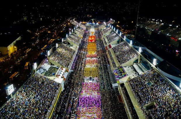 Desfiles de Carnaval do Rio de Janeiro e São Paulo acontecem no mesmo final de semana (Foto: Divulgação/Liesa)