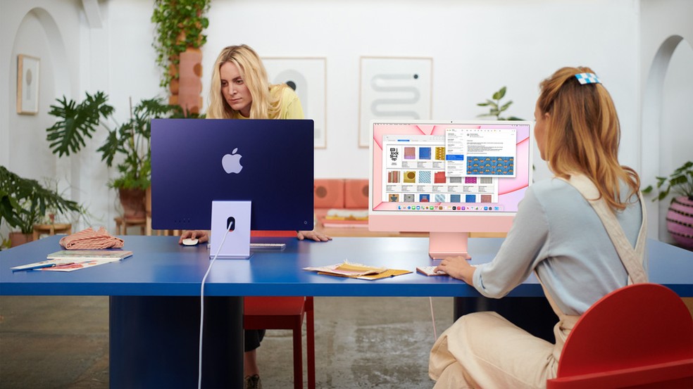 iMac de 24 polegadas apresenta versões com diversas cores — Foto: Divulgação/Apple