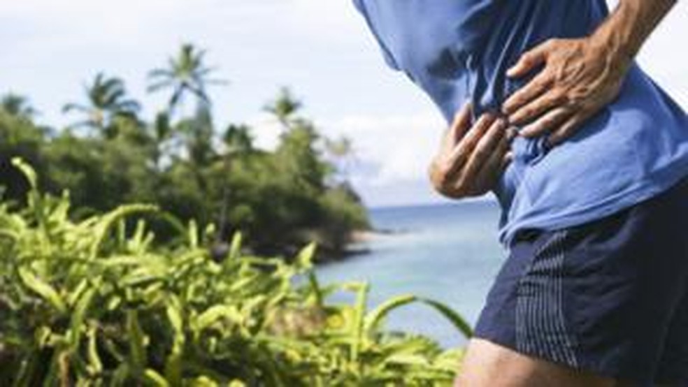 Quando a dor lateral surge, a Ãºnica maneira de reduzi-la Ã© suspendendo a atividade fÃ­sica (Foto: Getty Images/ via BBC)