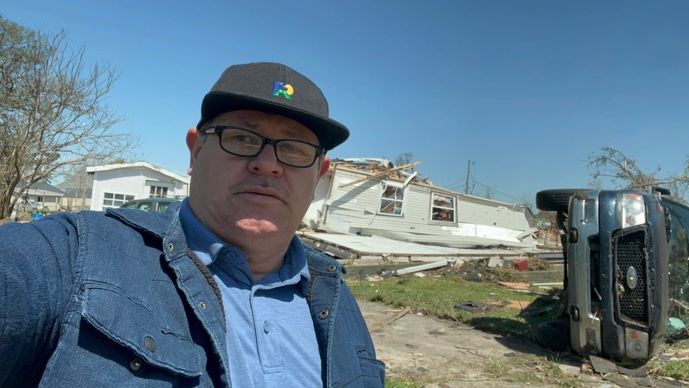Fernando de Rondônia mostra danos causados por um tornado nos EUA — Foto: Facebook/Reprodução