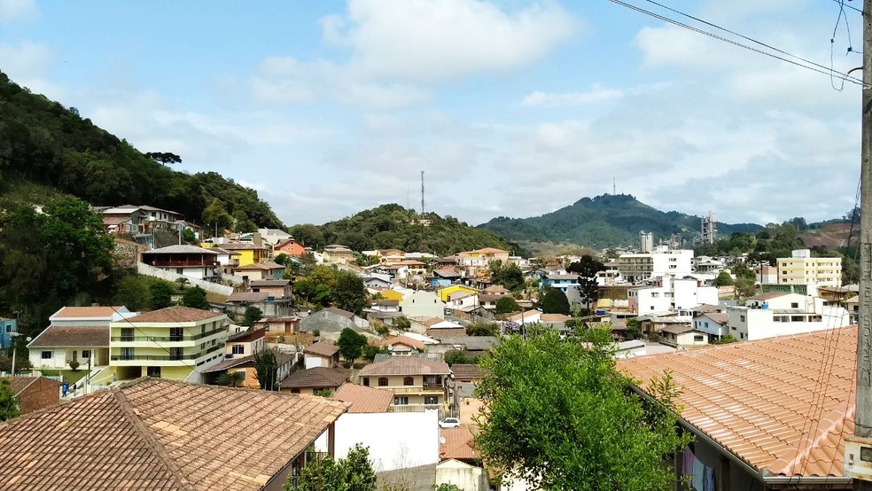 Tremor teve epicentro em Itaperuçu e Rio Branco do Sul (Foto: Luiz Vaz/ RPC)