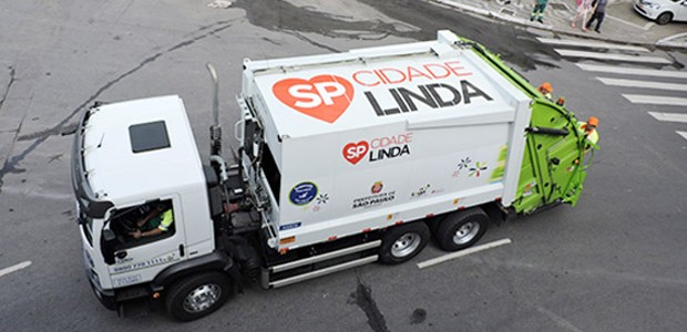 Caminhão da Loga, empresa que está recebendo críticas de associação de empresas (Foto: Divulgação)