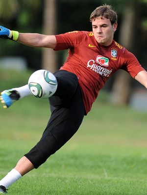 gabriel  seleção brasileira sub-20 treino  (Foto: AFP)