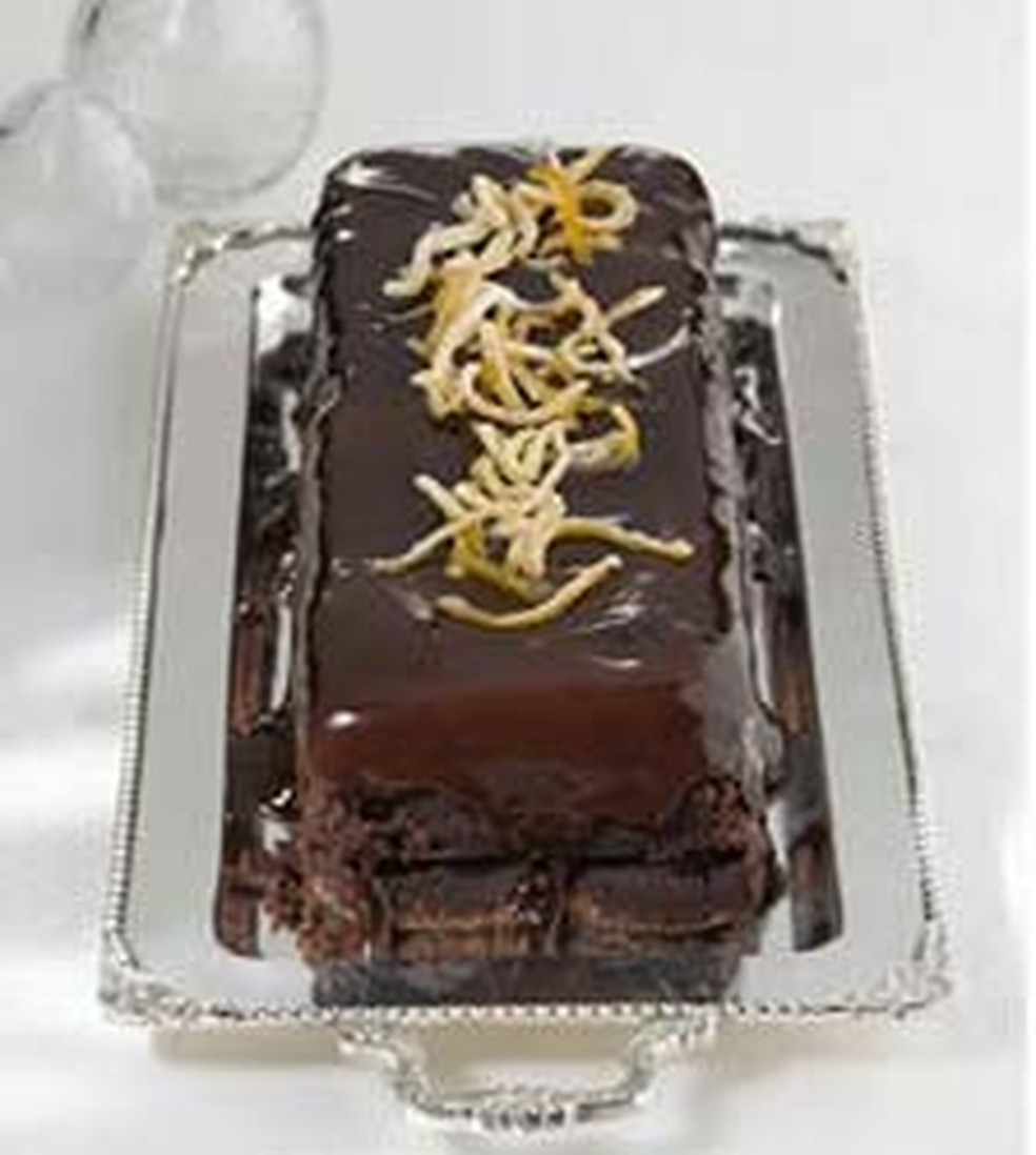Bolo De Chocolate Com Laranja Cristalizada