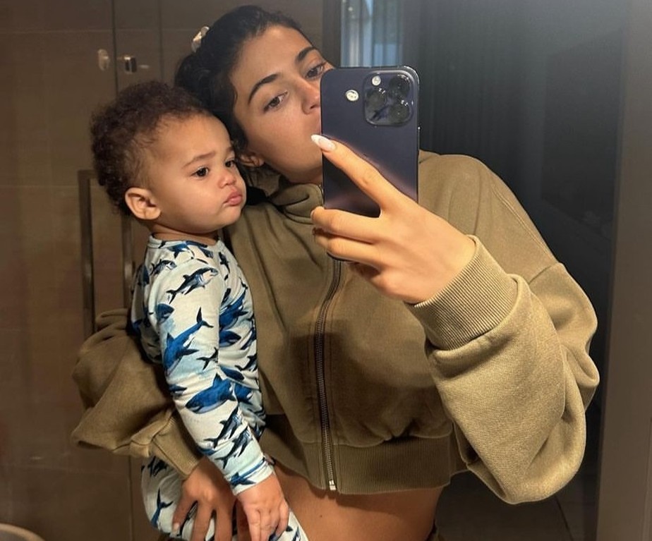 Kylie Jenner e o filho, Aire