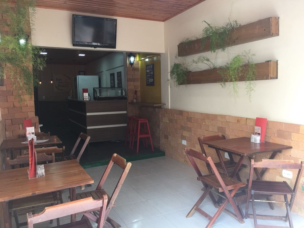 Empresária diz que procurava 'coisas gostosas' para comer na região central (Foto: Graziela Rezende/G1 MS)