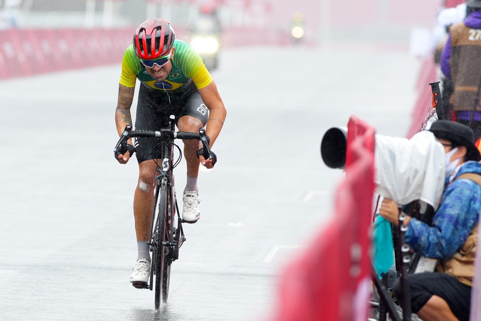 Lauro Chaman pedala para ficar em quarto lugar no ciclismo estrada nas Paralimpíadas de Tóquio — Foto: JB Benavent/CBC