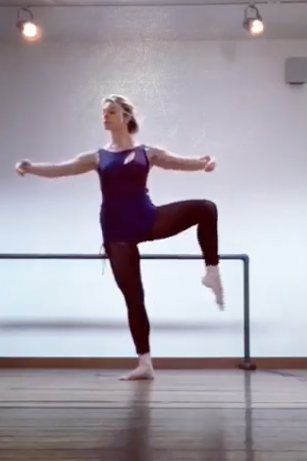 Letícia Spiller mostra aula de balé (Foto: Reprodução/Instagram)